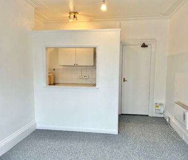 1 bedroom Ground Floor Apartment to rent - Photo 5