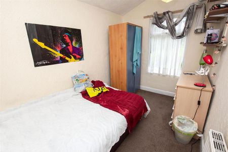 4 bedroom house to rent - Photo 2