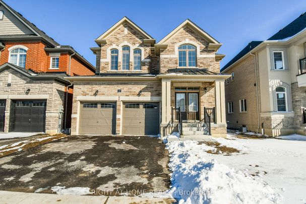 Detached Home For Lease | N8147296 - Photo 1