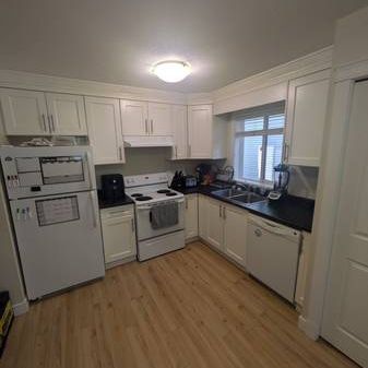 2 bedroom suite in Pleasant Valley N Nanaimo - Photo 3