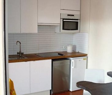 Location Appartement 2 pièces 68m² DRAGUIGNAN 83300 - Photo 1