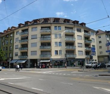 OLD BUILDING IN MONBIJOU - Photo 1