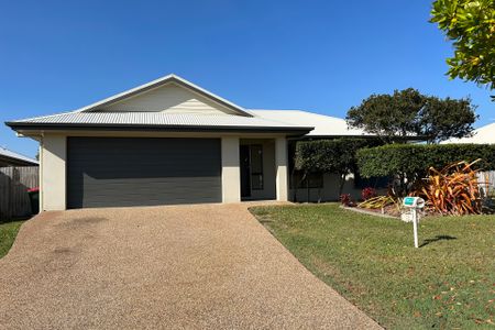 8 Tramore Circle, Burdell QLD 4818 - Photo 2