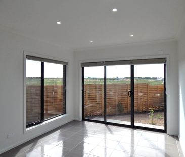 Designed for Comfort! - Photo 5