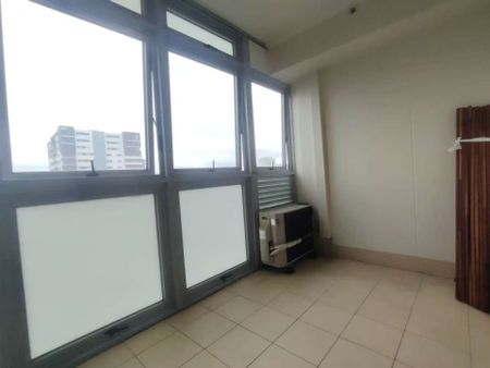 One Bedroom Apartment for Rent Next to Burwood Station - Photo 4