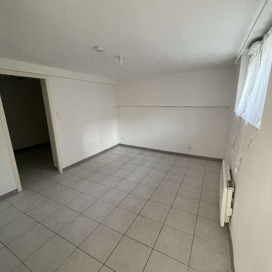 Location Appartement 1 pièce 29m² ORLEANS 45000 - Photo 1