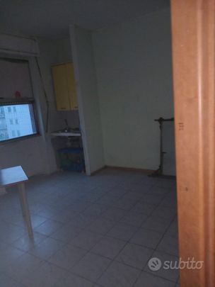 Ampio monolocale mm Loreto - Photo 1