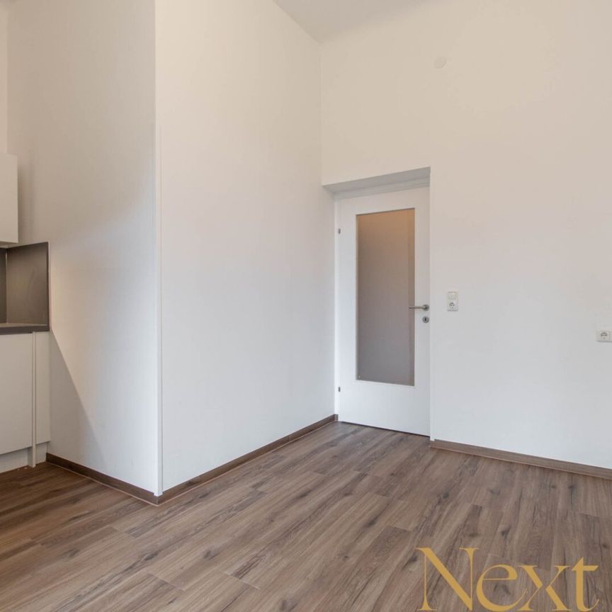 Charmante 3,5-Zimmer-Altbauwohnung mit guter Infrastruktur in Linz zu vermieten! - Foto 1