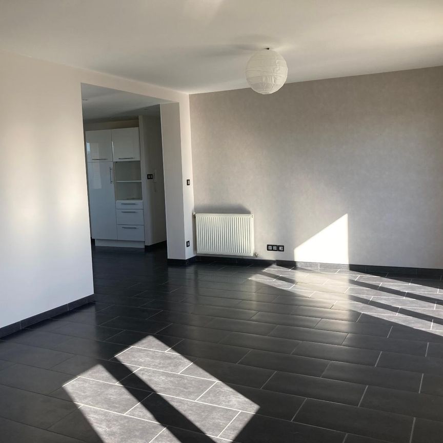 Location Appartement 4 pièces 69m² VALENCE 26000 - Photo 1