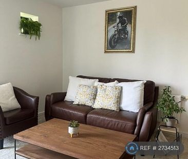 2 bedroom flat to rent - Photo 3