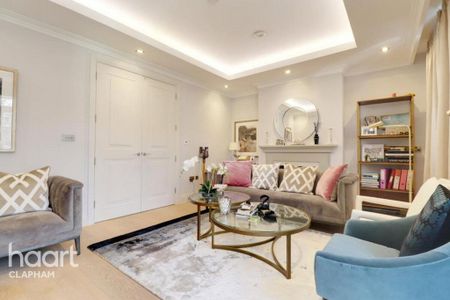 5 bedroom detached house to rent - Photo 3