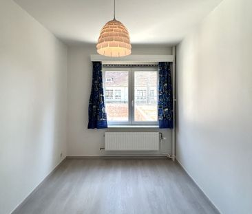 Volledig gerenoveerd appartement met 2 slaapkamers te Heverlee - Photo 2