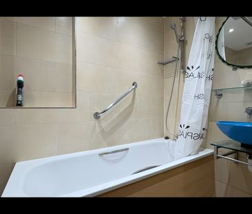 2 Bed Flat, Wembley Hill Road, HA9 - Photo 5