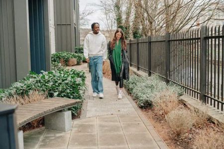 Silver Balcony Studio Riverside - Photo 5