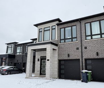 For Lease - 11 Liam Foudy Court, Toronto, Ontario - Photo 3