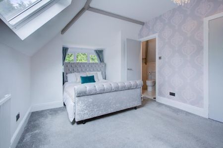 3 Bedroom Apartment - Second Floor - Photo 5