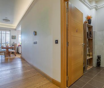 4 bedroom detached house to rent - Photo 5