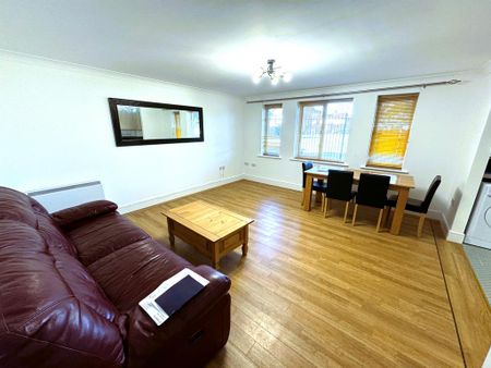 2 bedroom apartment to rent - Photo 5