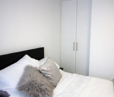 6 bedroom private hall to rent - Photo 2