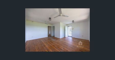 Newly Renovated Family Home - Photo 5