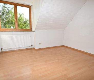 Ideal für die Familie! Tolle Doppelhaushälfte mit Garten und Garage... - Photo 5