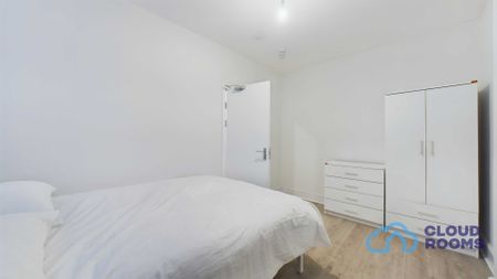 RM2 Shooters Hill Road | Greenwich | London | SE18 4LT - Photo 2