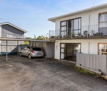 Excellent Location - Rent Includes Water and Lawns - Photo 3