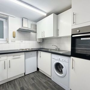 Clarkson Street - Photo 2