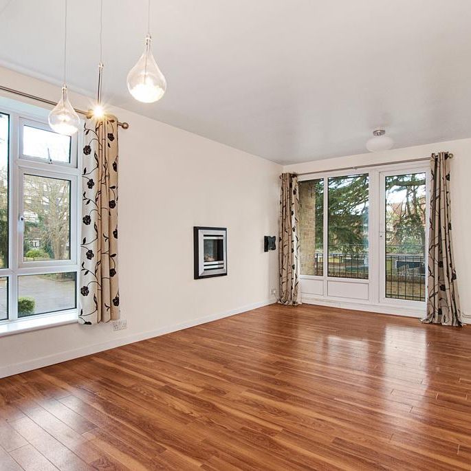 2 bedroom flat to rent - Photo 1