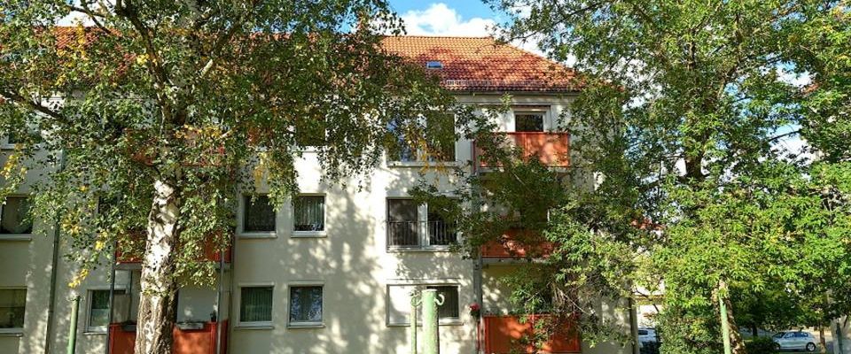 Neu sanierte 3-Raum-Wohnung mit Balkon und Blick ins Grüne in der Delle - Foto 1