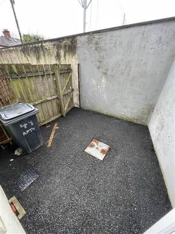 Flat 2, 49 Ballygomartin Road, Belfast, BT13 3LA - Photo 5