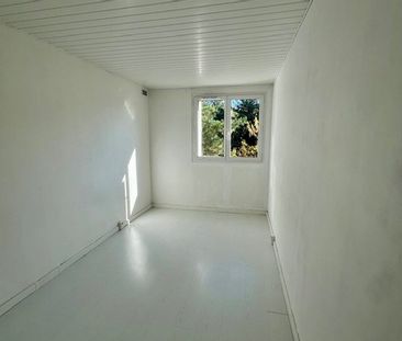 Location Appartement 5 pièces 88m² YERRES 91330 - Photo 3