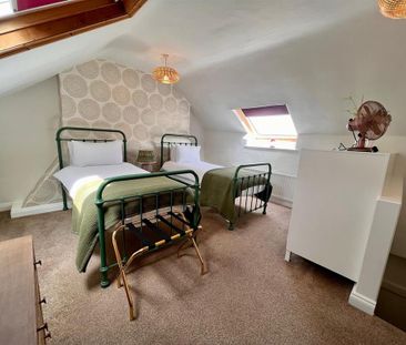 3 bedroom terraced house to rent - Photo 4