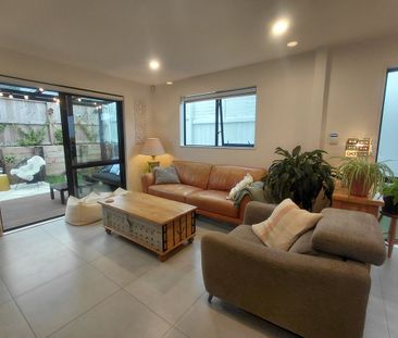 1/19 Alverston Street - Photo 3