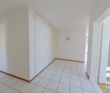 Helle 3.5-Zimmer-Wohnung mit Balkon in Biel – ab November 2026 verf... - Photo 5