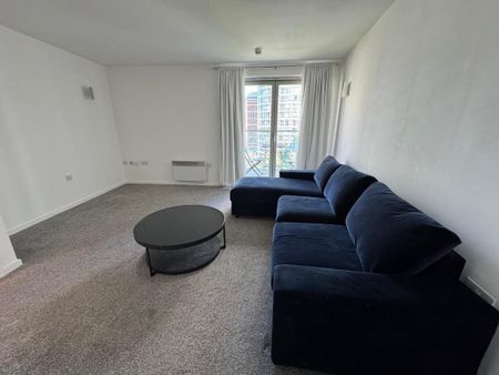 1 bedroom flat to rent - Photo 3