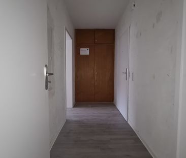 Platz für die ganze Familie… WBS erforderlich teilsanierte 4 Zimmer in der 1 Etage mit Balkon - Photo 4