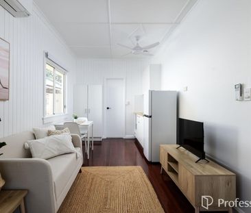 Studio Apartment Fully Furnished - All Bills included - Photo 3