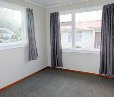 NORTH END FAMILY HOME - Photo 2