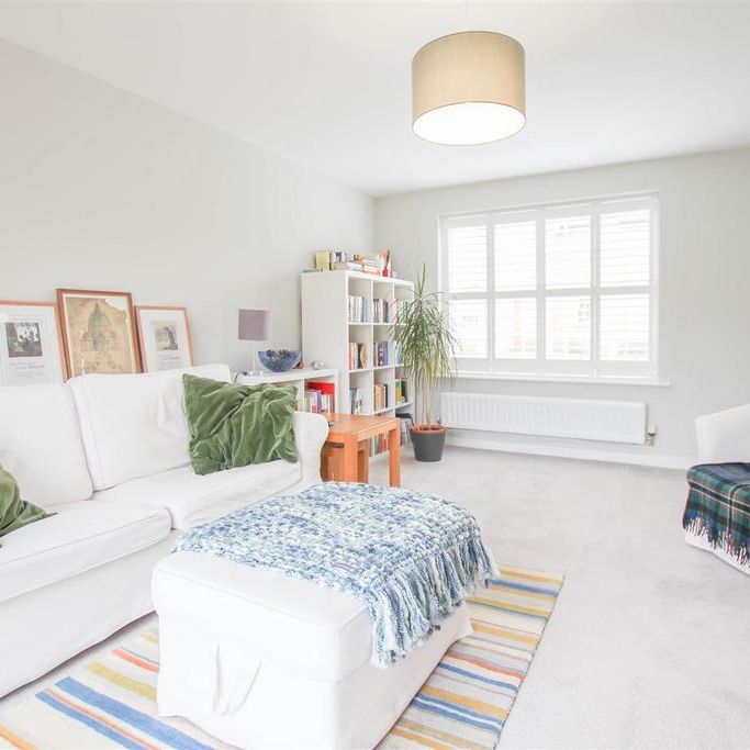 3 bedroom link detached house to rent - Photo 1