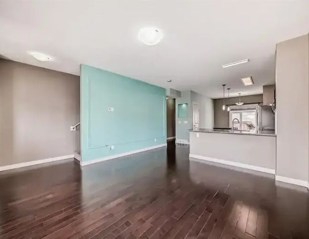 7 Skyview Point Link Townhouse for Rent - Immediate Availability | Calgary - Photo 1