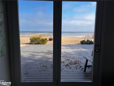 For Lease - 89 GEORGIAN MANOR Drive, Collingwood, Ontario - Photo 2