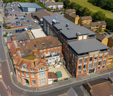 Sherborne Road, Yeovil, Somerset - Photo 4