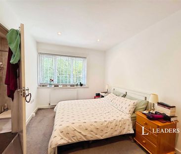 2 bedroom apartment to rent Nelson Road, Poole, BH12 - Photo 2