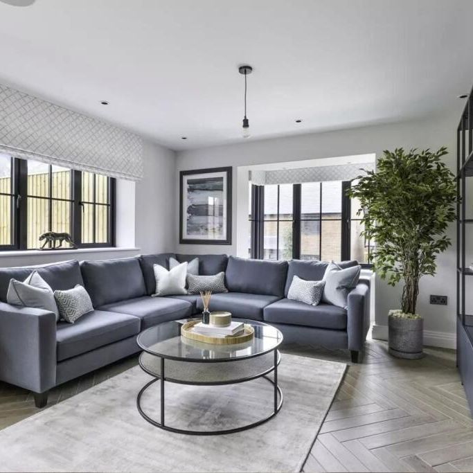 4 bedroom detached house to rent - Photo 1