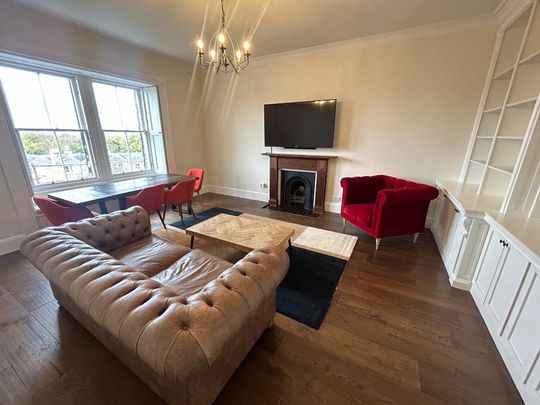 3 bedroom flat to rent - Photo 1