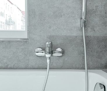 gemütliche Altbauwohnung mit Balkon - Foto 6