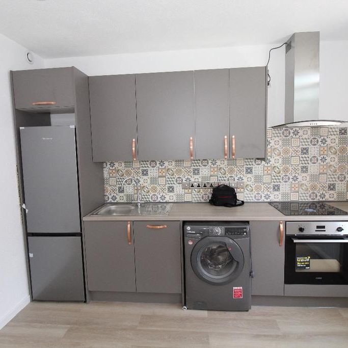 1 bedroom apartment to rent - Photo 1