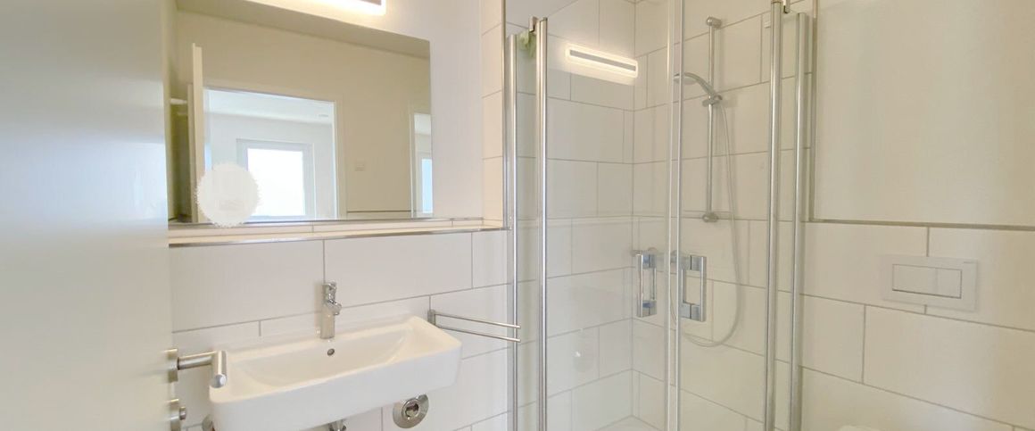 Schöne Erdgeschosswohnung mit barrierefreiem Bad und toller Terrasse in direkter Mosellage! - Photo 1