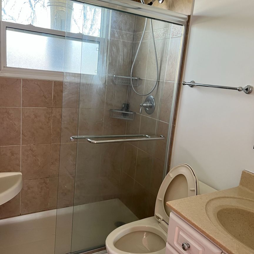 For Lease - 25 Tollerton Avenue, Toronto, Ontario - Photo 1